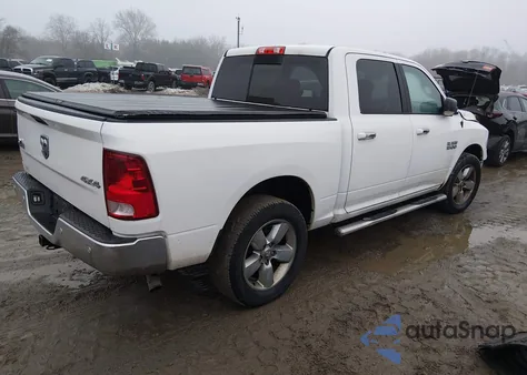 2018 Ram 1500 Big Horn 4X4 5'7 Box from USA, damaged, VIN 3C6RR7LG0JG195911